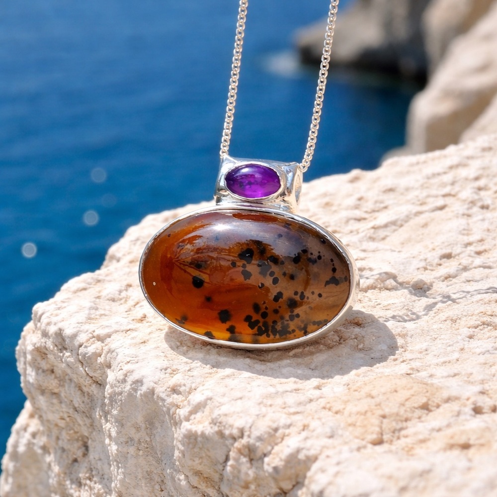 Montana Agate & Amethyst Necklace - Picture 4 of 13